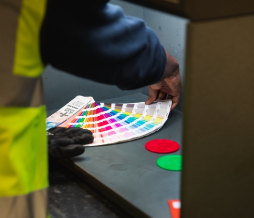 Employee with colour cards
